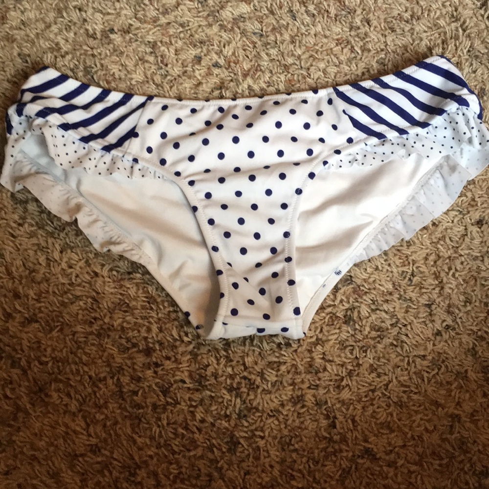 Swimsuit bottoms